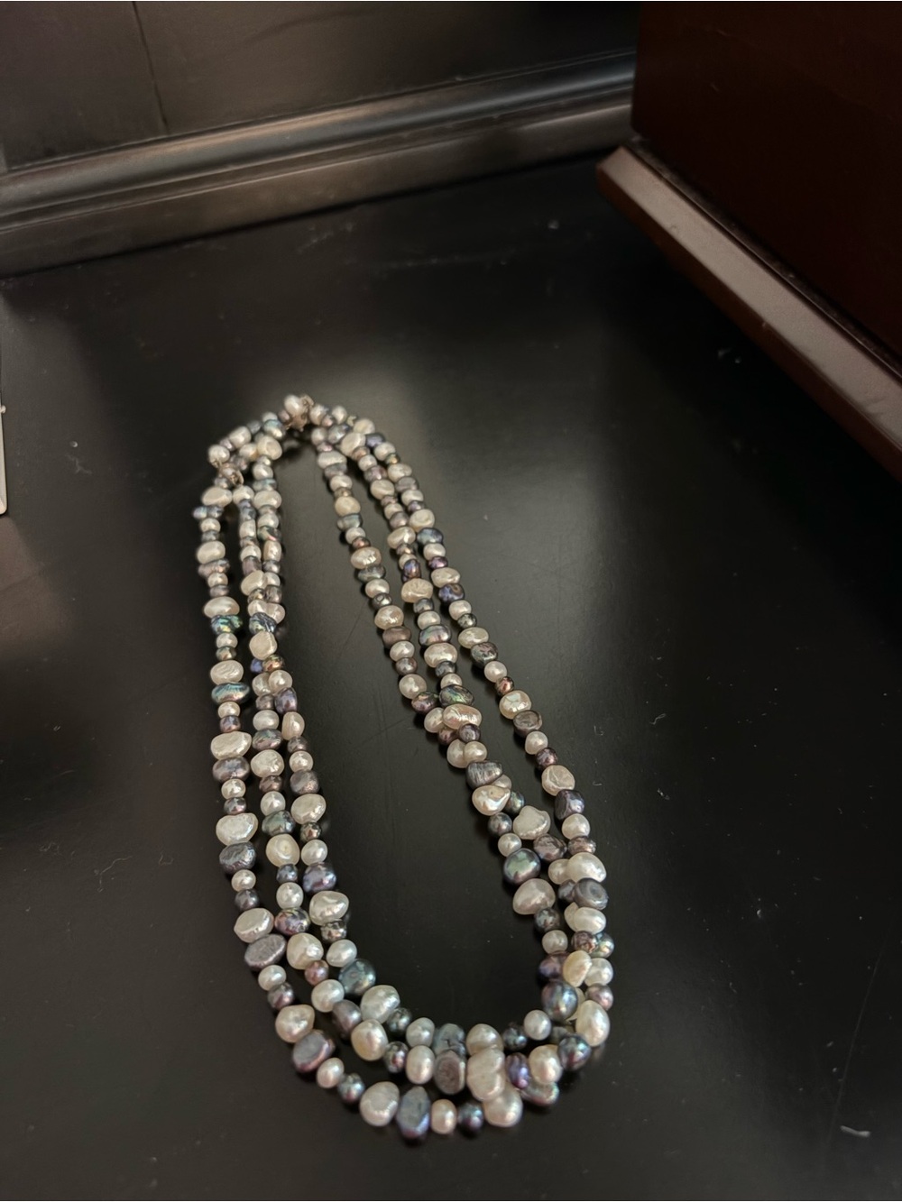 Multi-Strand Iridescent Freshwater Pearl Necklace - Gray